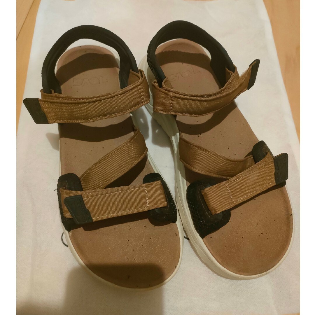 Teva(テバ)のTeva　テバ　別注 ZYMIC サンダル レディースの靴/シューズ(サンダル)の商品写真