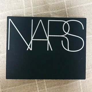 NARS ライトリフレクティング セッティング パウダー プレスト N (フェイスパウダー)