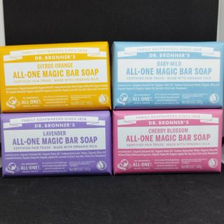 ドクターブロナー(Dr.Bronner)のドクターブロナー マジックソープバー　正規品 ４個セット(ボディソープ/石鹸)