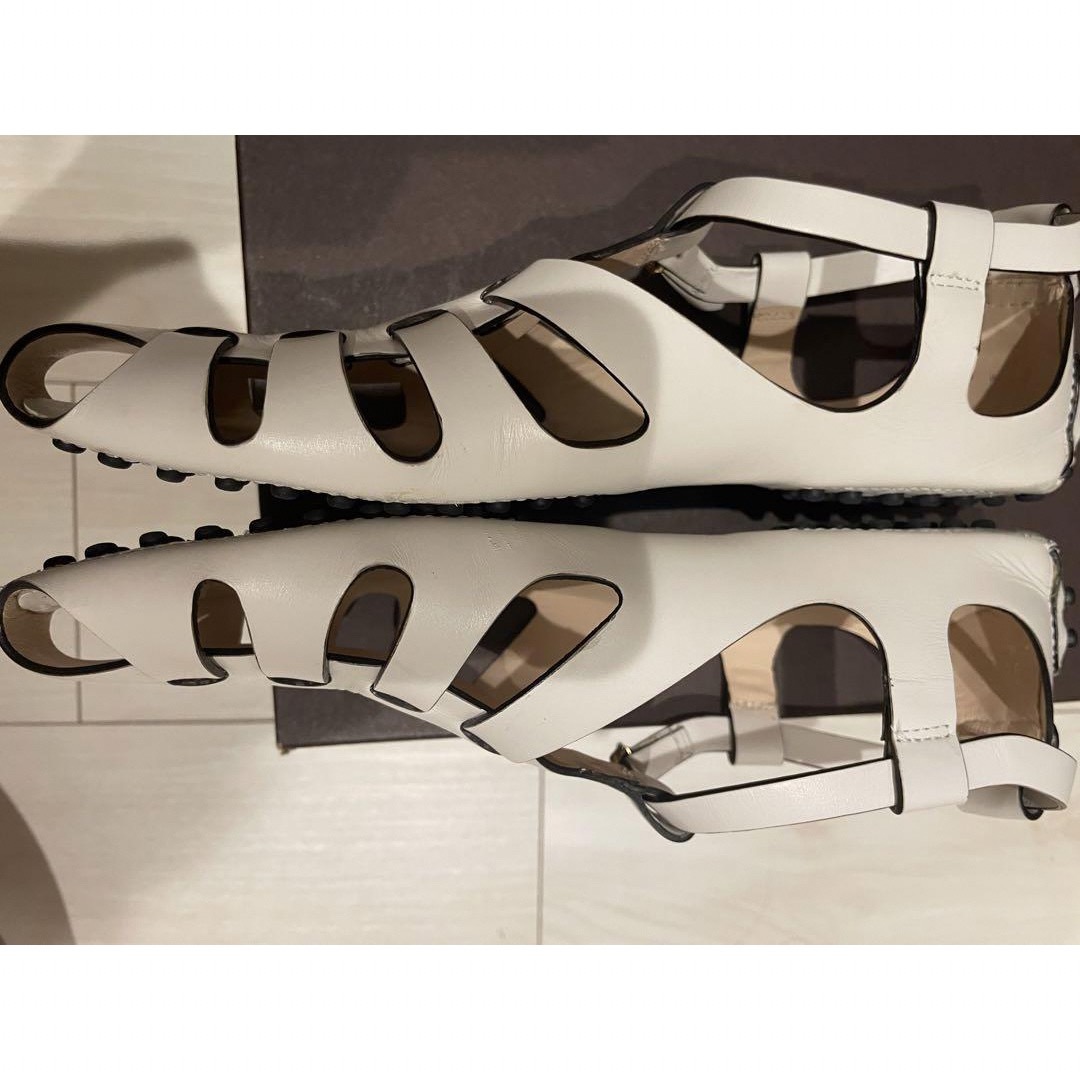 TOD'S グルカサンダル 36 ホワイト TOD'S グルカサンダル 36 ホワイト