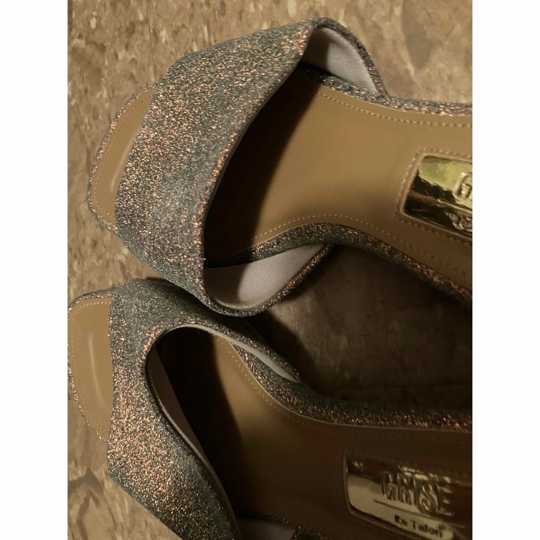 LL  24.5 キラキラ　サンダル　ローヒール　パンプス レディースの靴/シューズ(サンダル)の商品写真