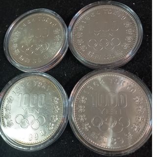銀貨　東京オリンピック1.000円銀貨　コインカプセル入り。　極 綺麗 美品４枚(金属工芸)