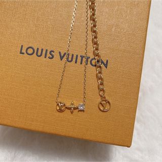 ルイヴィトン(LOUIS VUITTON)のルイヴィトン ネックレス･プティ ルイ ネックレス アクセサリー(ネックレス)