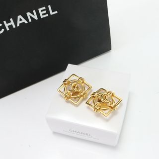 CHANEL - 美品 ヴィンテージ シャネル 29 1994年製 ココマーク イヤリング ゴールド 両耳用 アクセサリー ピアス レディース EEM V14-9