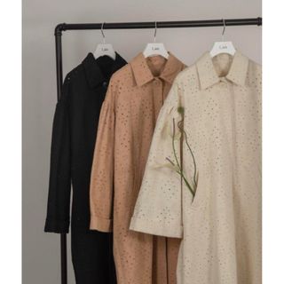 i_am_official cutwork lace coat ブラック (ロングコート)