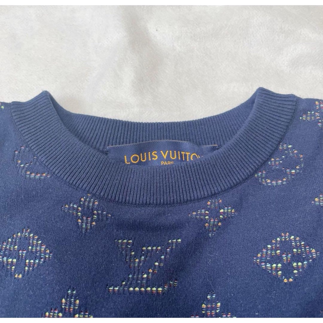 LOUIS VUITTON(ルイヴィトン)の美品　LOUISVUITTON ヴィトン　モノグラム柄　トップス　XS メンズのトップス(Tシャツ/カットソー(七分/長袖))の商品写真