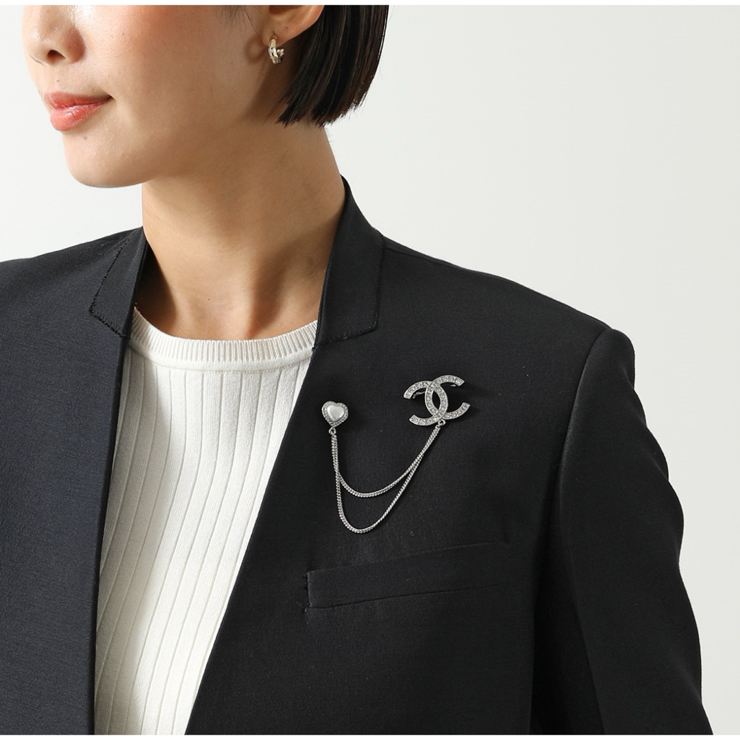 CHANEL - 新品 シャネル ハート ブローチ チェーン ABB622 CHANEL - 新品 シャネル ハート ブローチ チェーン ABB622