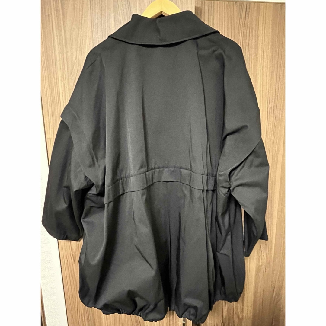 ヤマダヤ　定価26000円　ブラック　コート　スール7 レディースのジャケット/アウター(その他)の商品写真
