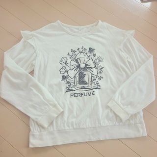 美品　ロンT　ロングTシャツ　150㌢　女の子　かわいい(Tシャツ/カットソー)