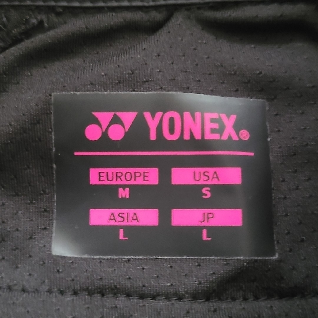 YONEX(ヨネックス)の新品未開封品　タグ付き　YONEX　ウィンドブレーカー　L　薄手 スポーツ/アウトドアのテニス(ウェア)の商品写真