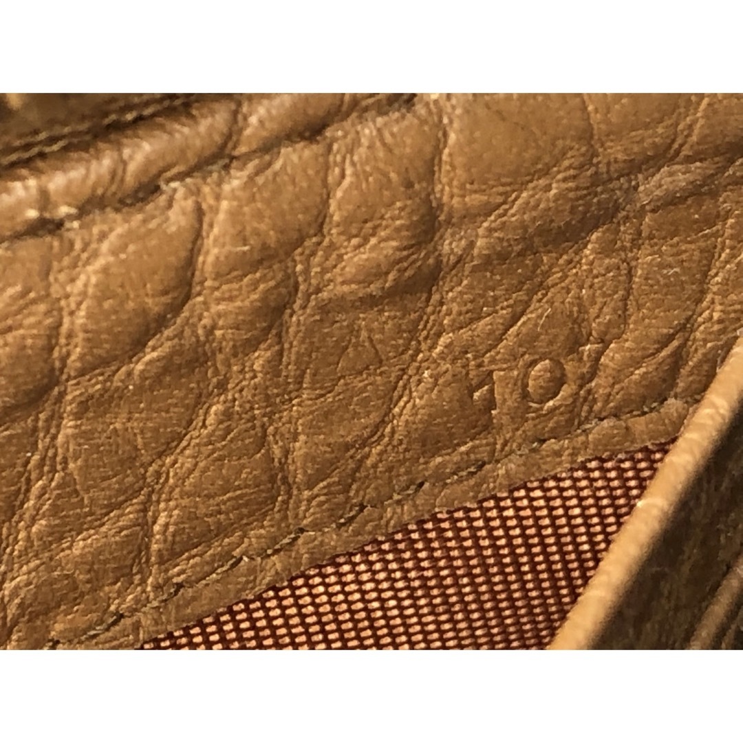 PRADA(プラダ)のモモンガ様専用　超美品PRADA プラダ 長財布 L字ファスナー ブラウン レディースのファッション小物(財布)の商品写真