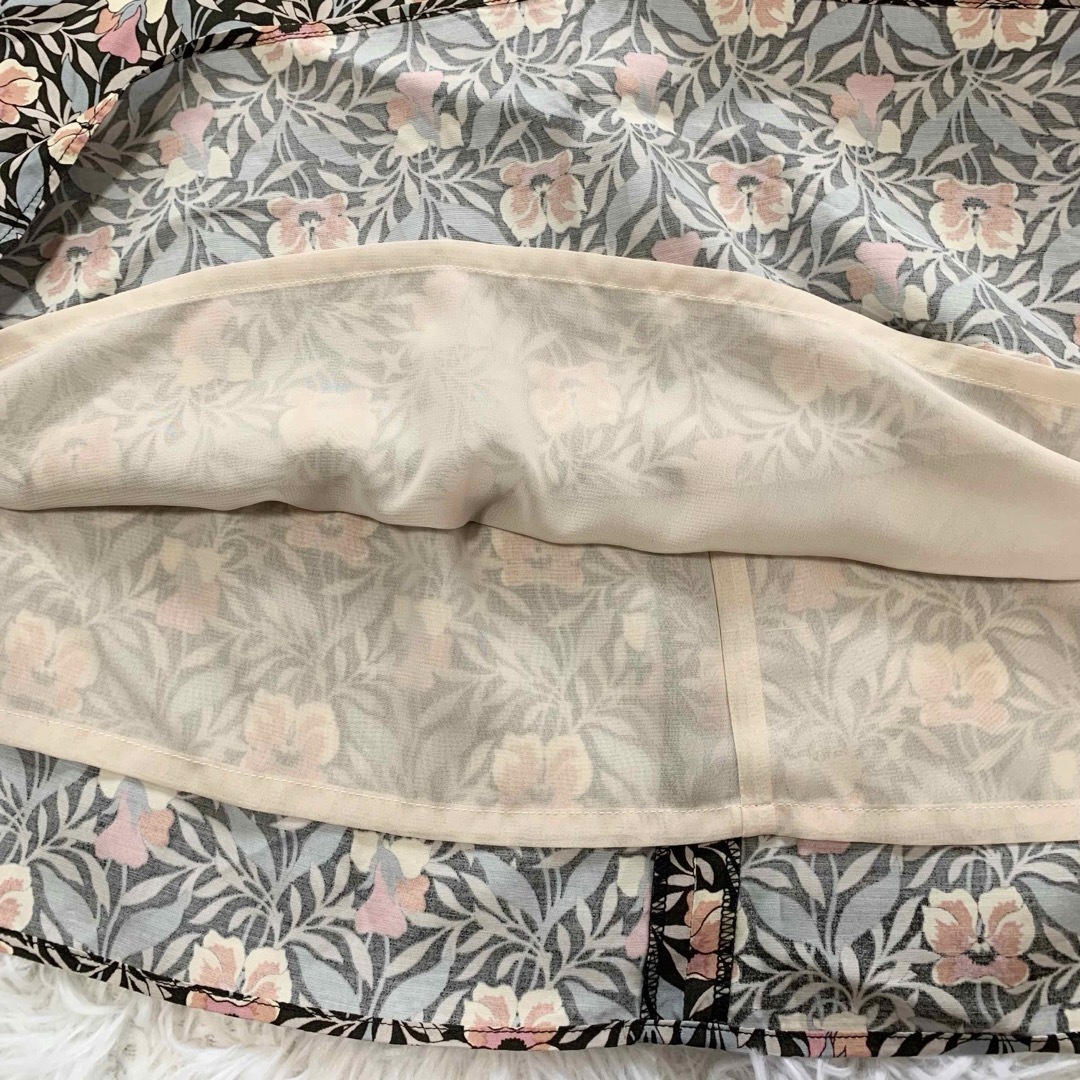 LA MARINE FRANCAISE(マリンフランセーズ)の新品 完売品 マリンフランセーズ リバティ タックスカート 花柄 S〜Mサイズ レディースのスカート(ロングスカート)の商品写真
