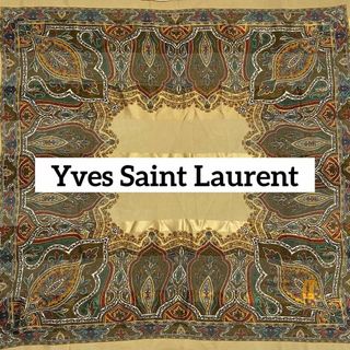 イヴサンローラン(Yves Saint Laurent)の美品 ★イヴサンローラン★ スカーフ 大判 ペイズリー シルク ベージュ(バンダナ/スカーフ)