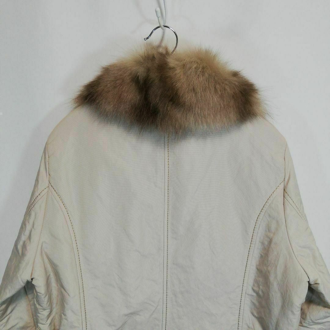 フォックスファー付き中綿入りコート ハーフコート アイボリー ジャケット M 9 レディースのジャケット/アウター(毛皮/ファーコート)の商品写真