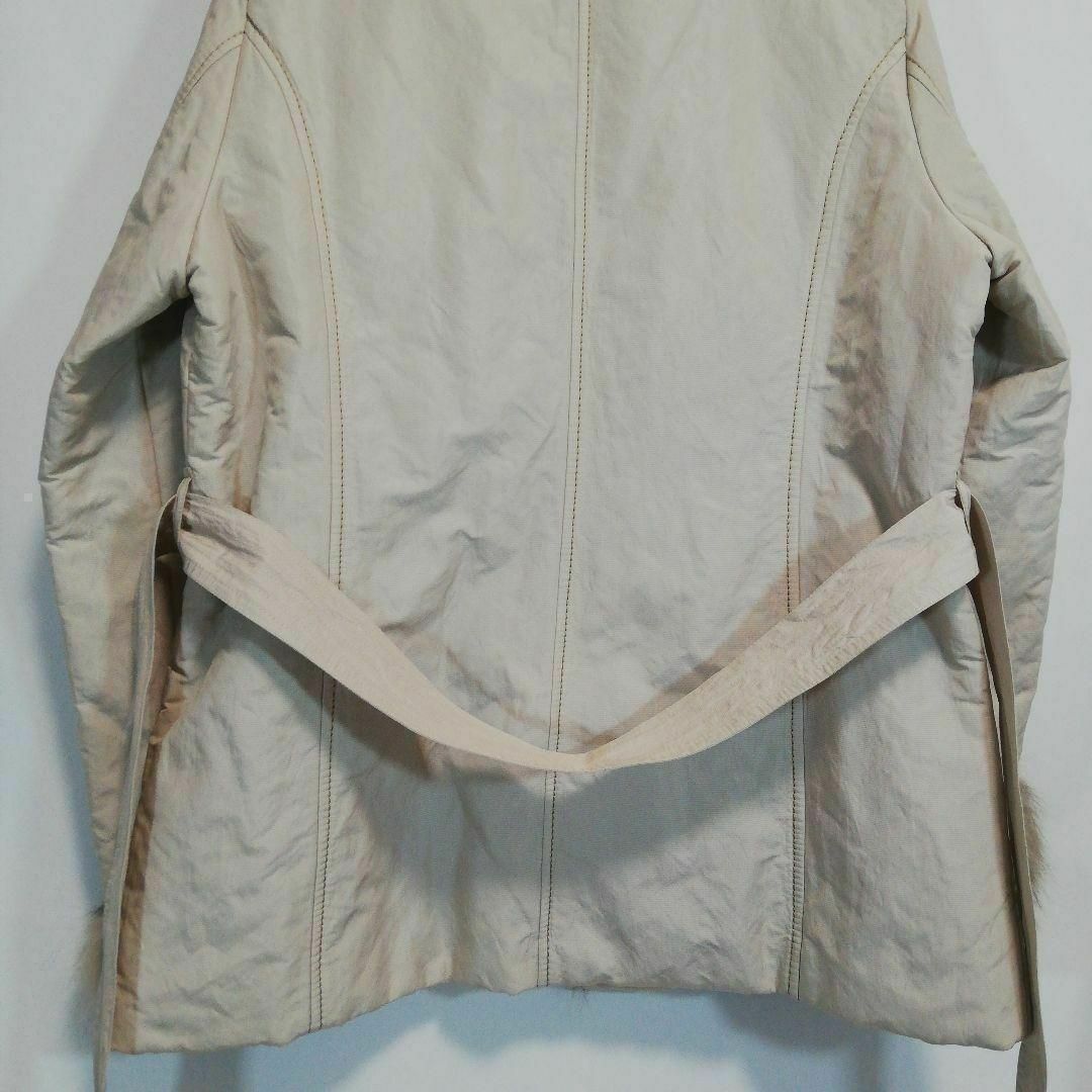 フォックスファー付き中綿入りコート ハーフコート アイボリー ジャケット M 9 レディースのジャケット/アウター(毛皮/ファーコート)の商品写真