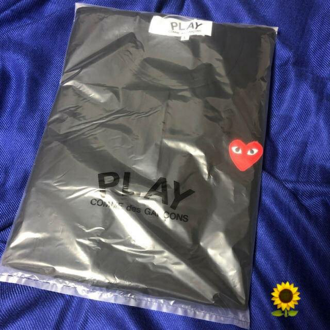 COMME des GARCONS(コムデギャルソン)の国内正規品 プレイコムデギャルソン メンズL  Tシャツ ブラック  赤ハート メンズのトップス(Tシャツ/カットソー(半袖/袖なし))の商品写真