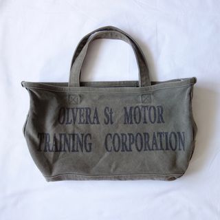 アパルトモンドゥーズィエムクラス(L'Appartement DEUXIEME CLASSE)のアパルトモン Graphic Tote Bag グラフィック ロゴ トートバッグ(トートバッグ)