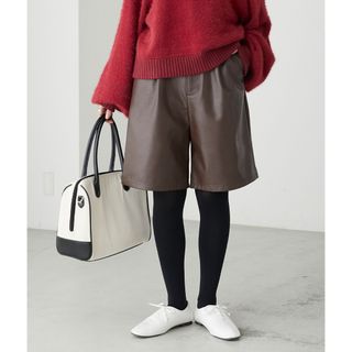 BONLECILL フェイクレザー タックショートパンツ(ショートパンツ)