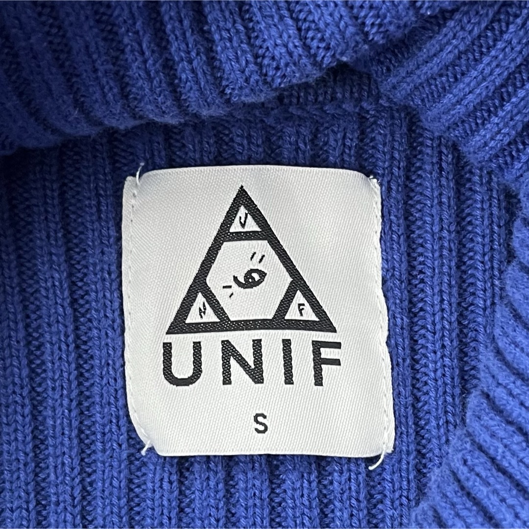 UNIF(ユニフ)のunif BADSPORT MOCK NECK  jennie着用 レディースのトップス(ニット/セーター)の商品写真