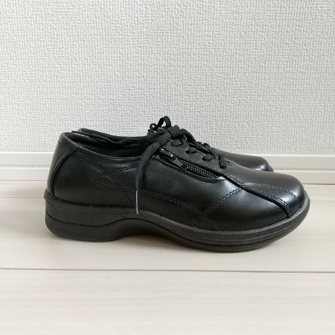 （447）MIROH ブラック シューズ（22.5cm） レディースの靴/シューズ(その他)の商品写真