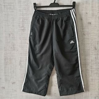 アディダス　adidas　ハーフパンツ　トレーニングパンツ　黒