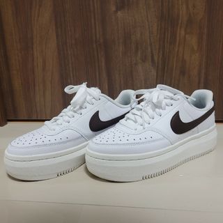 ナイキ(NIKE)のナイキ ウィメンズ コート ビジョン アルタ LTR(スニーカー)