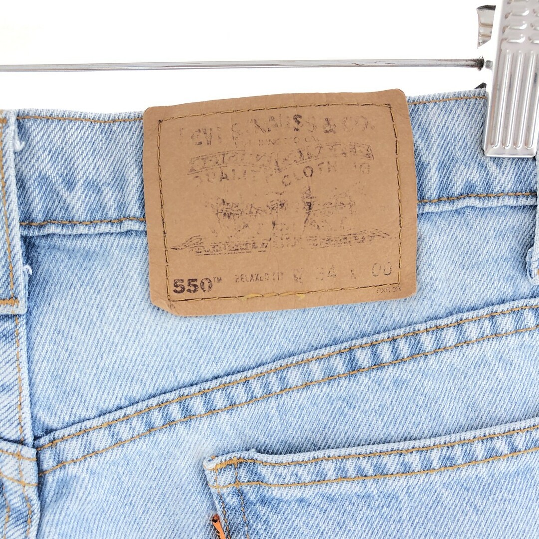 Levi's(リーバイス)の古着 リーバイス Levi's 550 RELAXED FIT カットオフ デニムショートパンツ メンズw33 /eaa382430 メンズのパンツ(ショートパンツ)の商品写真