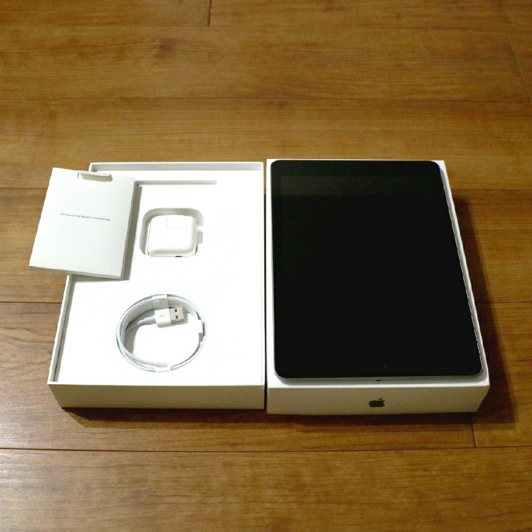 Apple(アップル)のiPad 第6世代 Wi-Fi 32GB スペースグレイ MR7F2J/A⑧ スマホ/家電/カメラのPC/タブレット(タブレット)の商品写真