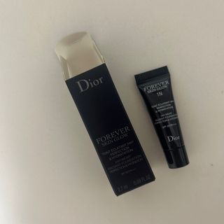 ディオール(Dior)のディオールスキンフォーエバーフルイドグロウリキッドファンデーション1N(ファンデーション)