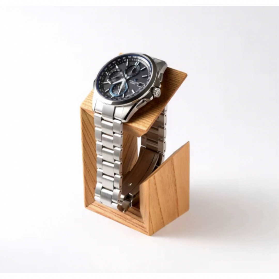 G-SHOCK(ジーショック)の新品 非売品 カシオ G-SHOCK ウォッチツリー 台座 スタンド 木製 メンズの時計(腕時計(アナログ))の商品写真