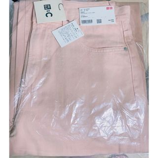 ユニクロ(UNIQLO)の新品タグ付き　ユニクロ　UNIQLO：C ワイドストレートジーンズ ピンク 27(デニム/ジーンズ)