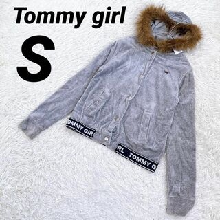トミーガール(tommy girl)の【Tommy girl】トミーガール（S）ファー付き トレーナー スウェット(パーカー)