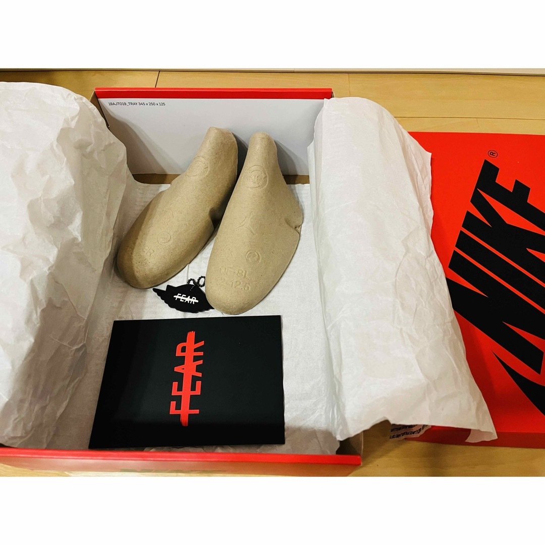 NIKE(ナイキ)の【新品】ナイキ エアジョーダン1 ハイ フィアレス fearless 30cm メンズの靴/シューズ(スニーカー)の商品写真