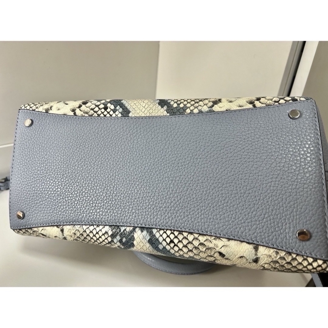 kate spade new york(ケイトスペードニューヨーク)のKate Spadeのバッグ&Mila Owenのピアス レディースのバッグ(ショルダーバッグ)の商品写真