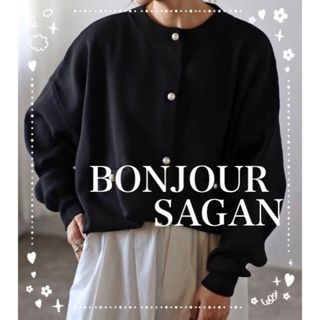 ボンジュールサガン(BONJOUR SAGAN)のBonjour sagan  フロントポケットパールボタンカーディガン　ブラック(カーディガン)