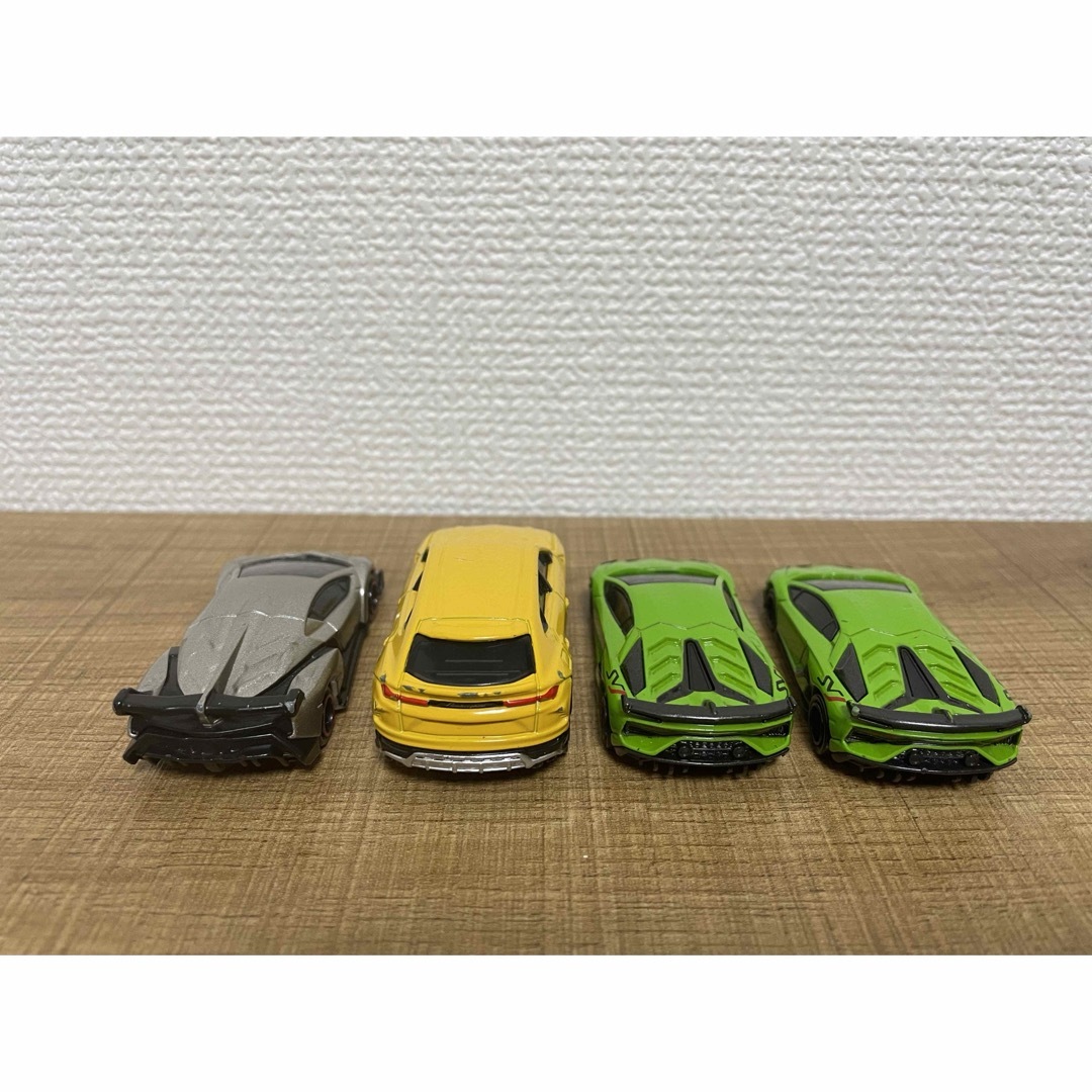 Takara Tomy(タカラトミー)のTOMICA トミカ　ランボルギーニ　タカラトミー　4台セット キッズ/ベビー/マタニティのおもちゃ(電車のおもちゃ/車)の商品写真