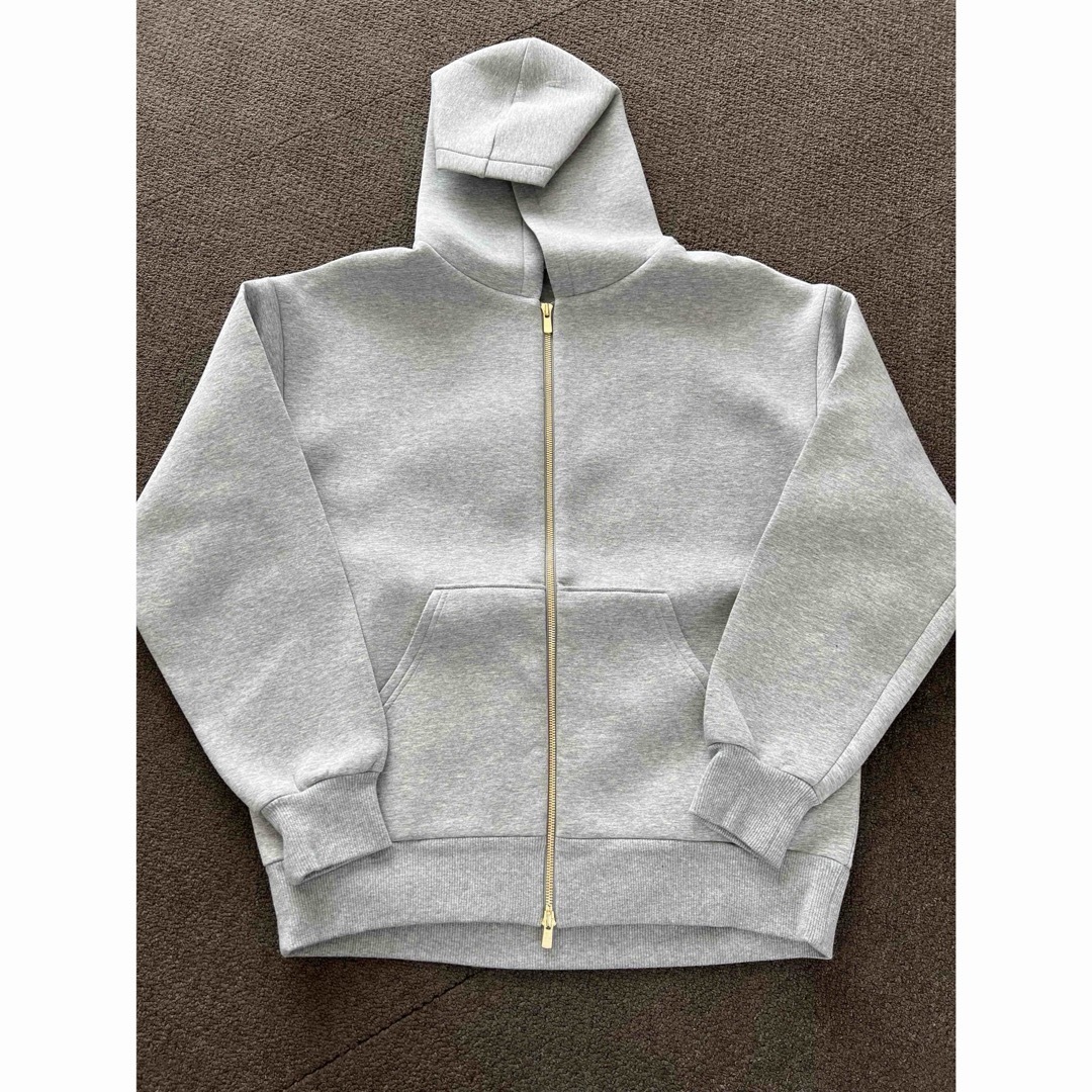 Oversized ジップ フーディー Oversized ジップ フーディー