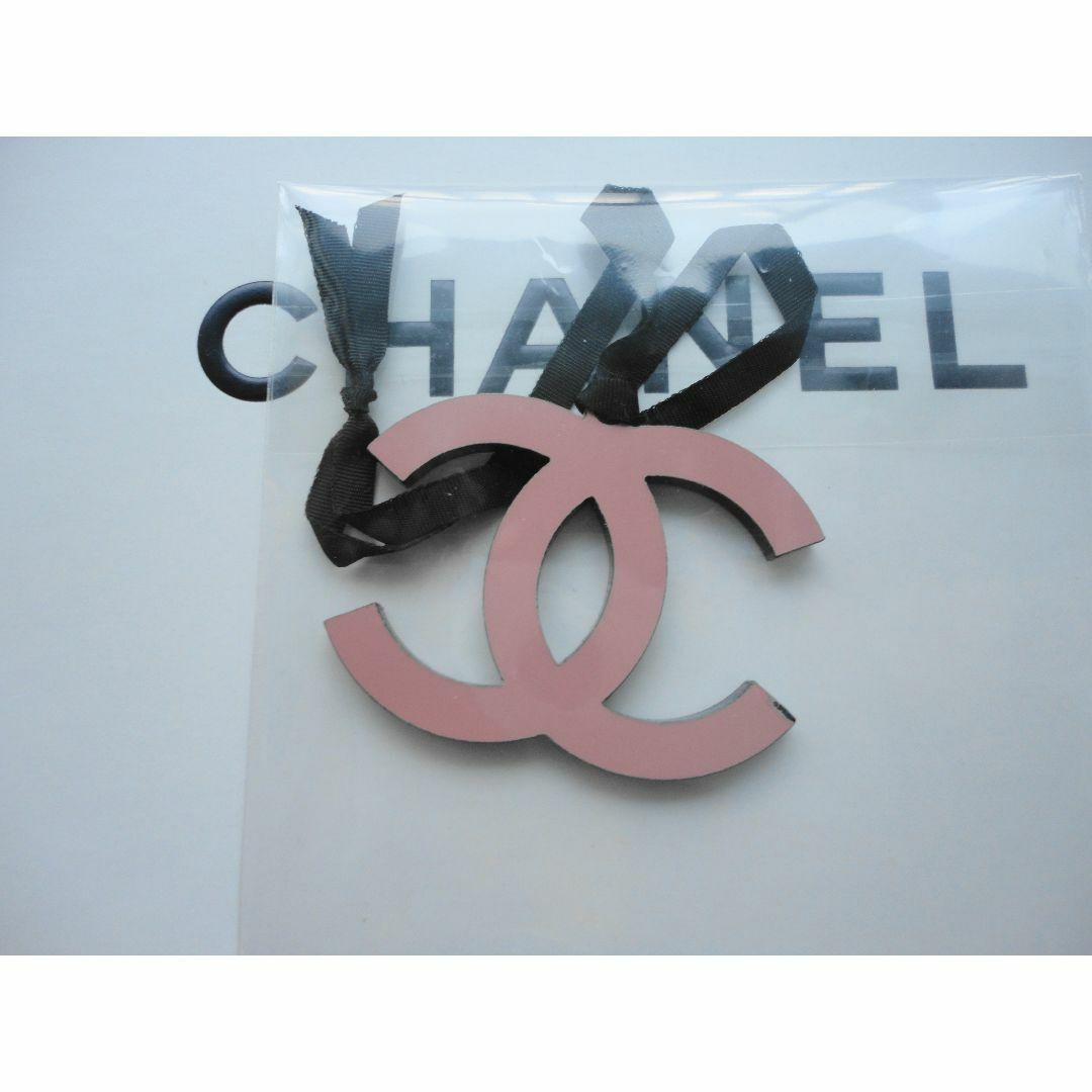 CHANEL(シャネル)のシャネル　ピンク　ココマーク　チャーム　非売品　レア♬ レディースのアクセサリー(チャーム)の商品写真