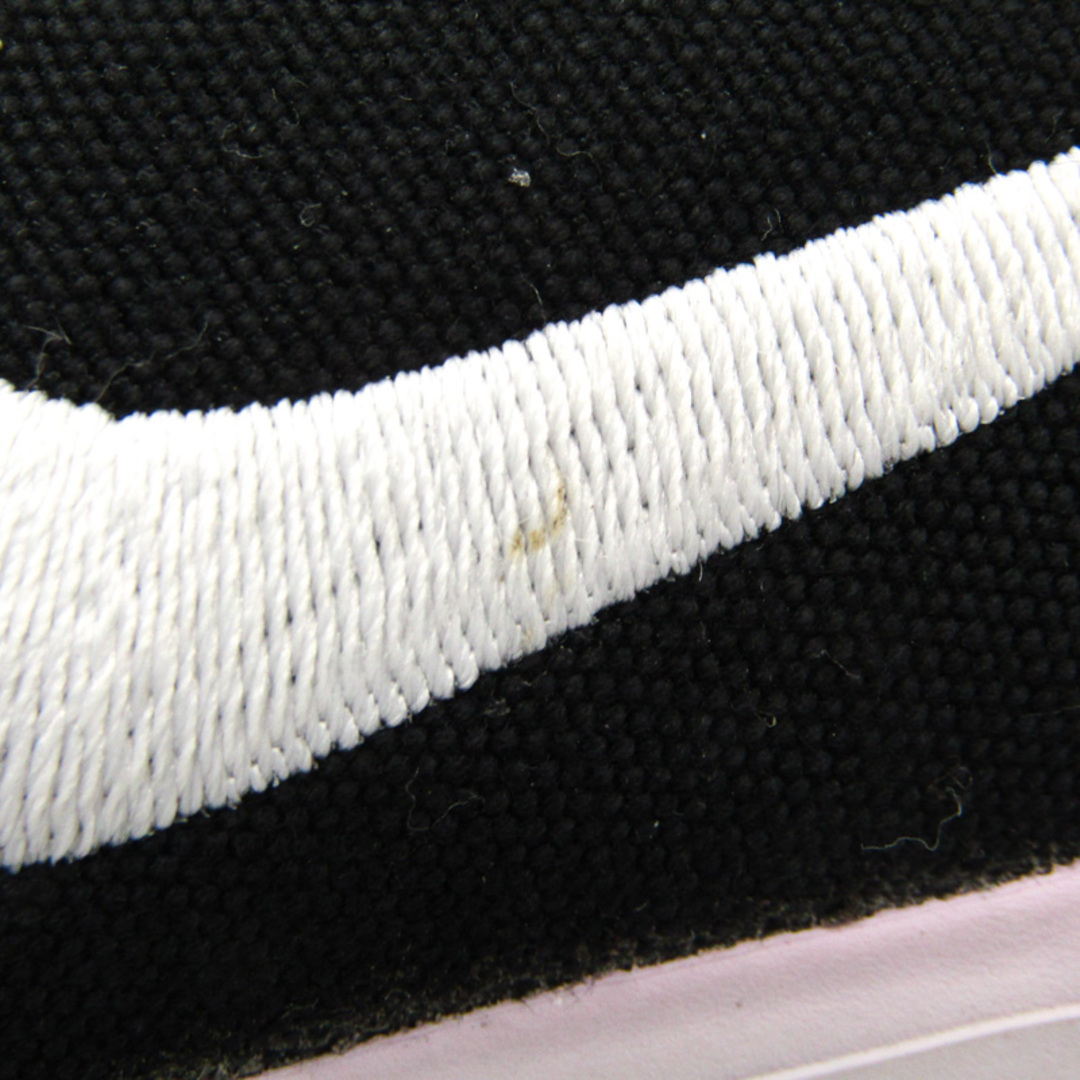 NIKE(ナイキ)のナイキ スニーカー ローカット スケートボーディングズームジャノスキ AR7718 靴 シューズ 黒 レディース 24サイズ ブラック NIKE レディースの靴/シューズ(スニーカー)の商品写真
