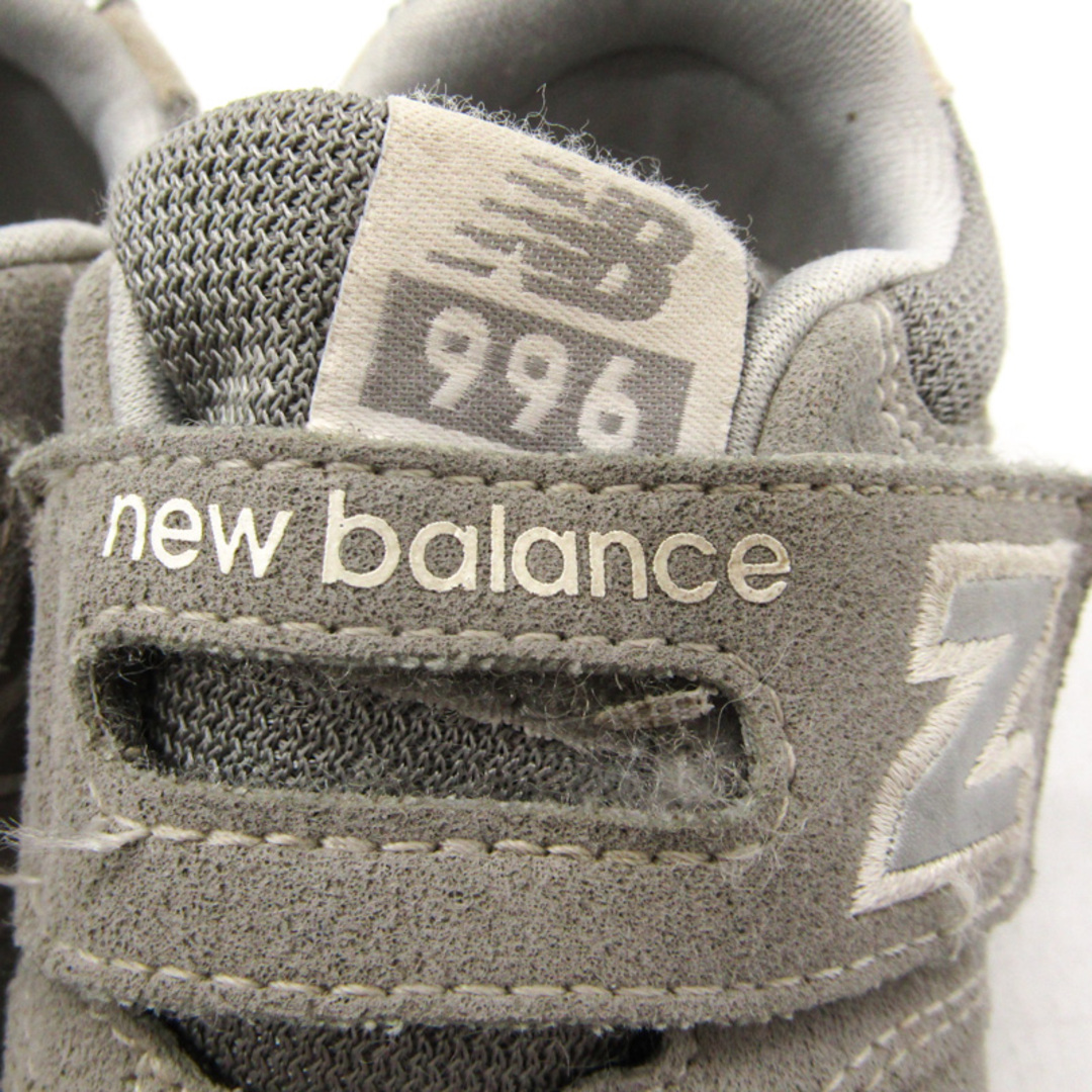 New Balance(ニューバランス)のニューバランス スニーカー ローカット IZ996GR3 キッズ女の子用 靴 シューズ キッズ 男の子用 14サイズ グレー NEW BALANCE キッズ/ベビー/マタニティのキッズ靴/シューズ(15cm~)(スニーカー)の商品写真