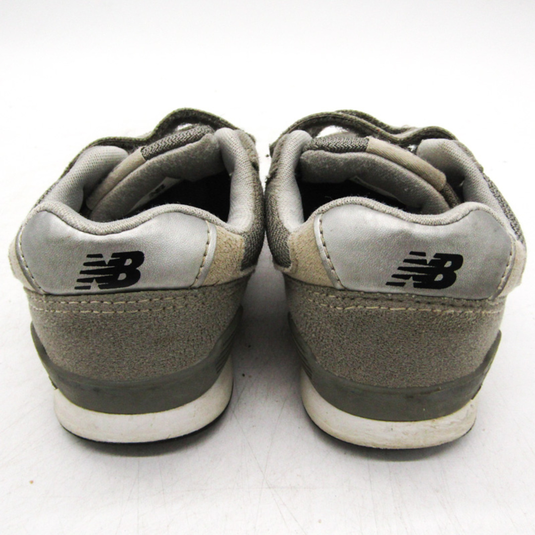 New Balance(ニューバランス)のニューバランス スニーカー ローカット IZ996GR3 キッズ女の子用 靴 シューズ キッズ 男の子用 14サイズ グレー NEW BALANCE キッズ/ベビー/マタニティのキッズ靴/シューズ(15cm~)(スニーカー)の商品写真