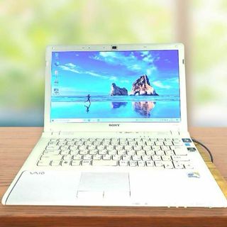 トウシバ(東芝)のホワイト✨貴重✨人気なVAIOノートパソコン❗️HDD500GB★Webカメラ付(ノートPC)