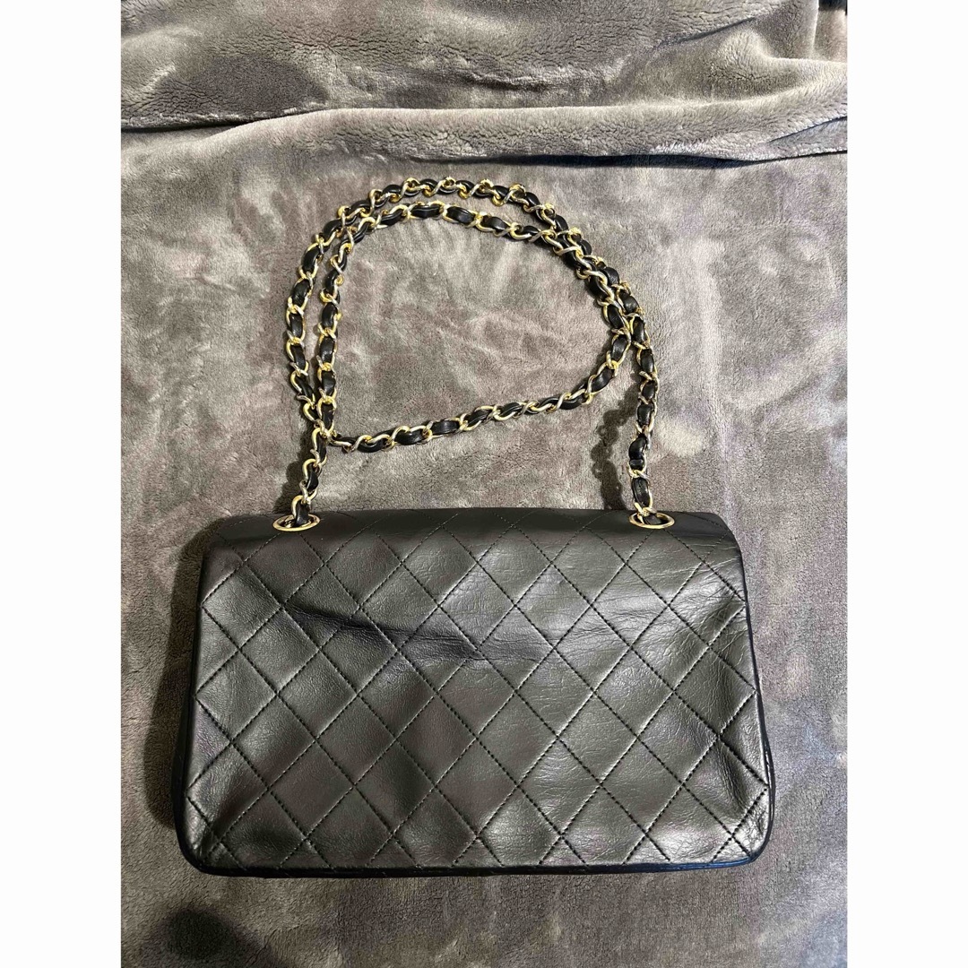 CHANEL(シャネル)のChanel/本物/チェーンバッグ/美品/マトラッセ レディースのバッグ(ショルダーバッグ)の商品写真