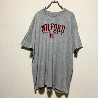 ギルタン(GILDAN)のアメリカ古着　milford basketball 企業ロゴ　半袖　Tシャツ(Tシャツ/カットソー(半袖/袖なし))