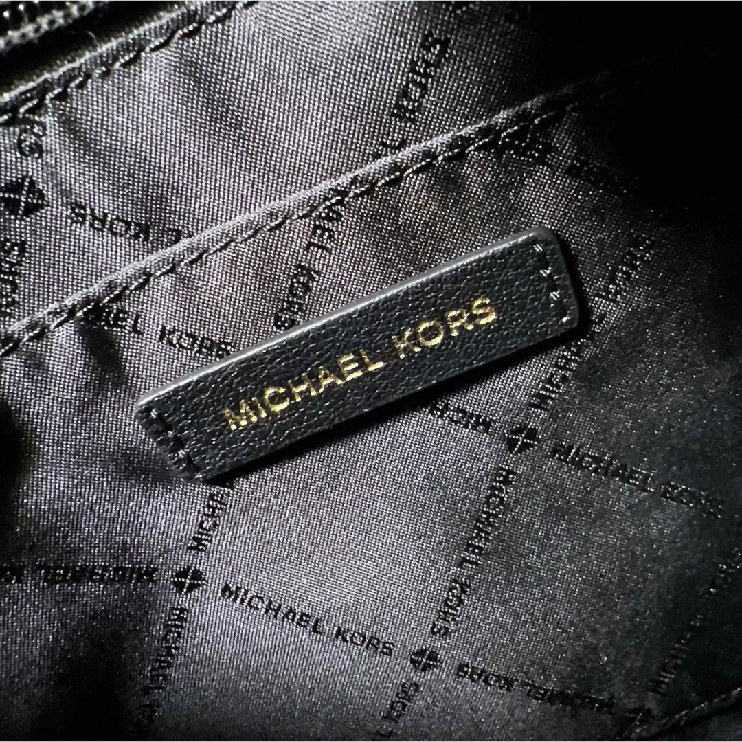 Michael Kors(マイケルコース)の☆超美品☆送料無料☆MICHAELKORSマイケルコース2WAYハンドバッグ☆ レディースのバッグ(ショルダーバッグ)の商品写真