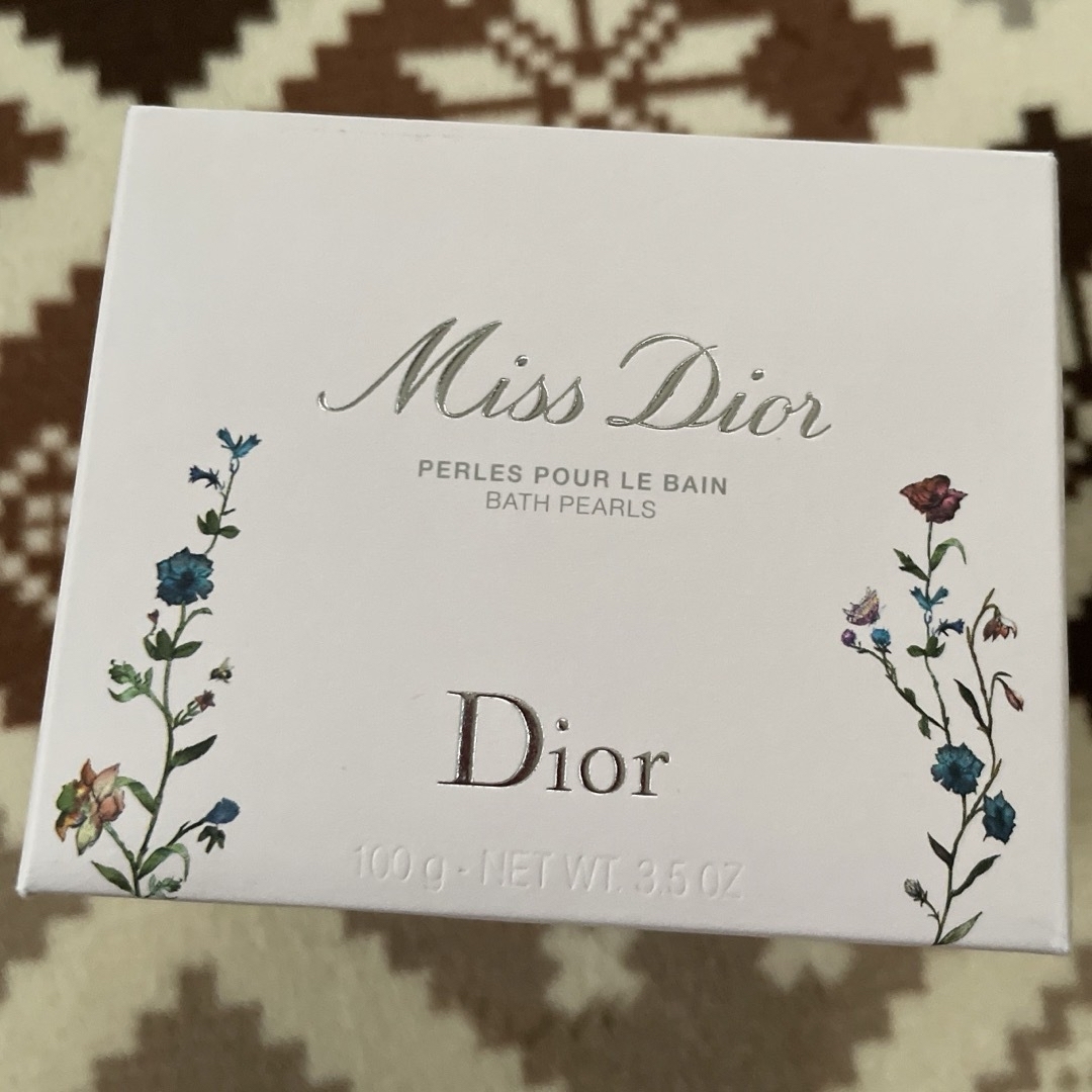 Dior(ディオール)の■ 新品未開封 ミスディオール バスパール 数量限定品 MissDIOR コスメ/美容のボディケア(入浴剤/バスソルト)の商品写真