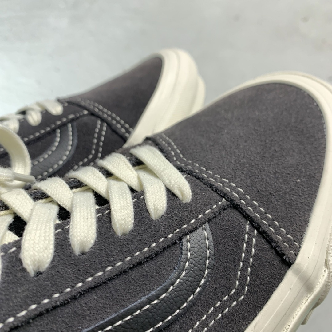 VANS VAULT(バンズボルト)のVANS VAULT バンズ ボルト OLDSKOOL LX オールドスクール メンズの靴/シューズ(スニーカー)の商品写真