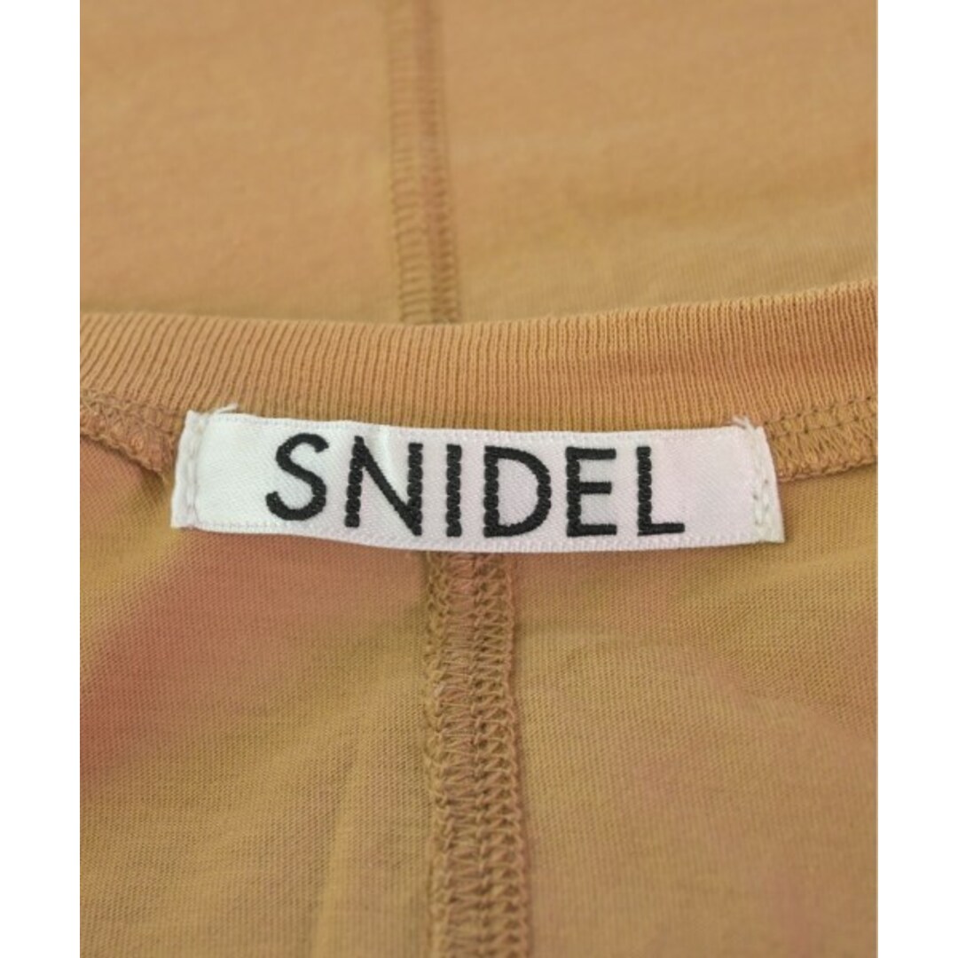 SNIDEL(スナイデル)のSNIDEL スナイデル Tシャツ・カットソー F 茶 【古着】【中古】 レディースのトップス(カットソー(半袖/袖なし))の商品写真