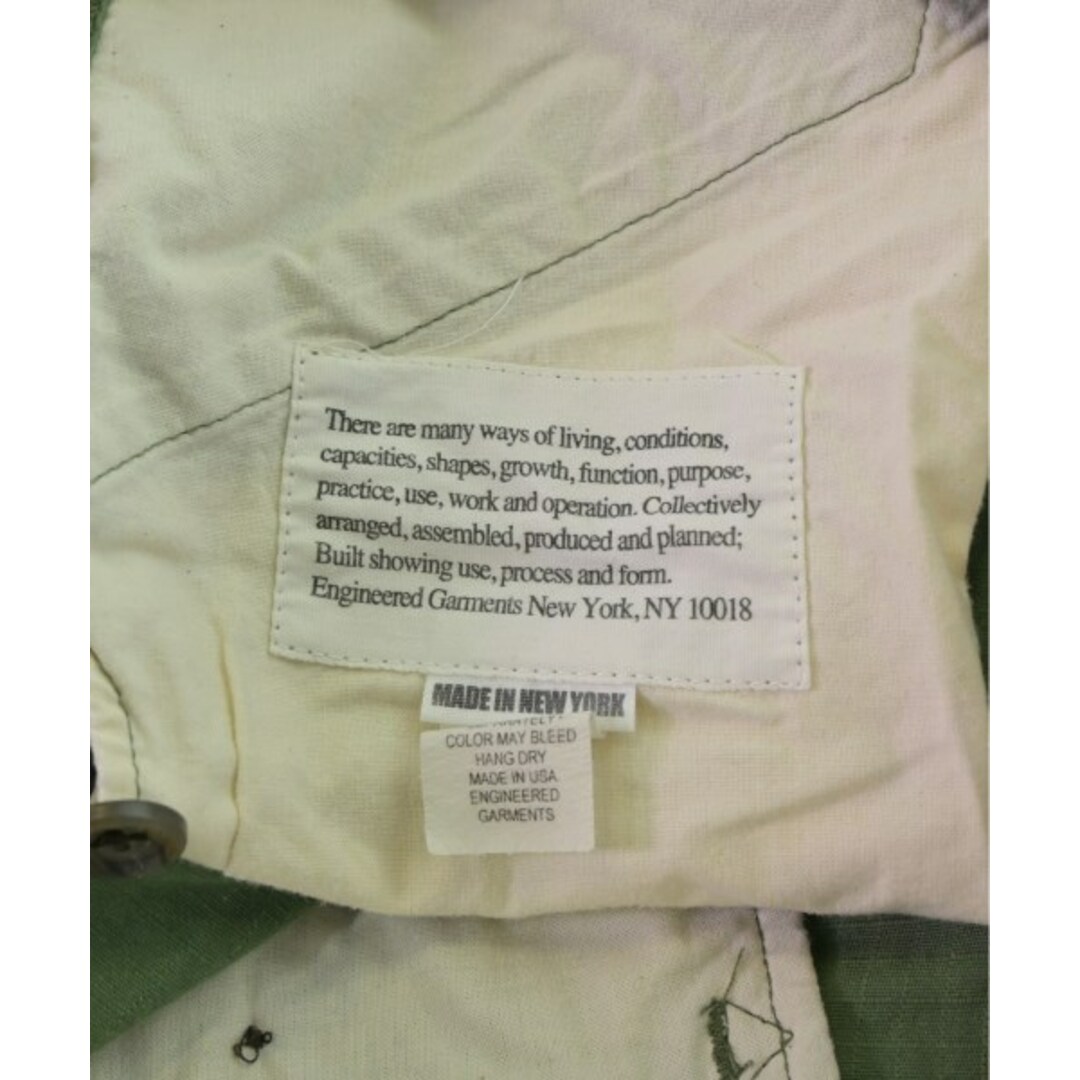 Engineered Garments(エンジニアードガーメンツ)のEngineered Garments クロップドパンツ 32(L位) カーキ 【古着】【中古】 メンズのパンツ(その他)の商品写真