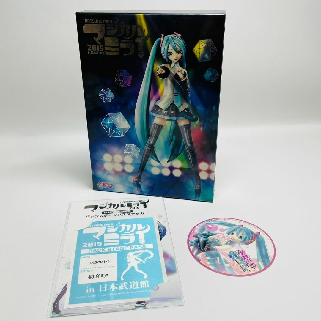 初音ミク「マジカルミライ 2015」in 日本武道館(DVD限定盤) エンタメ/ホビーのDVD/ブルーレイ(ミュージック)の商品写真